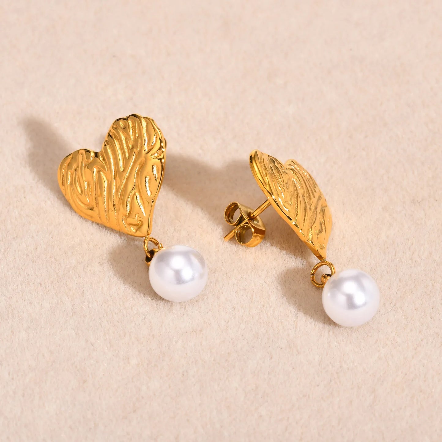 Irregular Texture Heart Shape Imitation Pearl Earrings